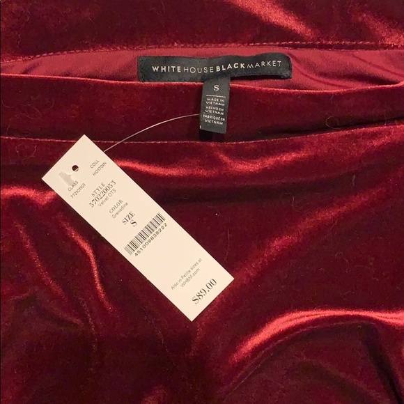 NWT velvet off-the-shoulder holiday top - Picture 3 of 5
